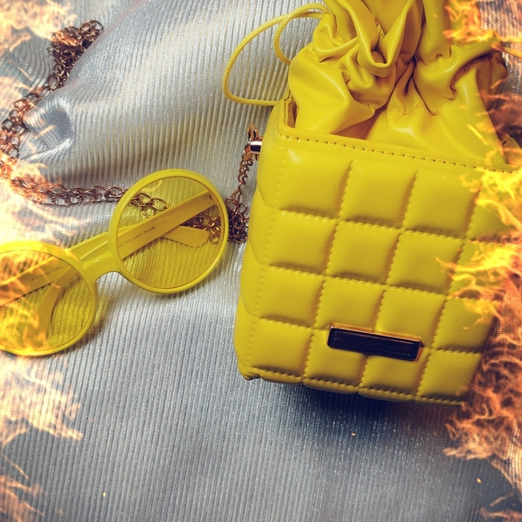 Singlasses - Picture 3 of 4